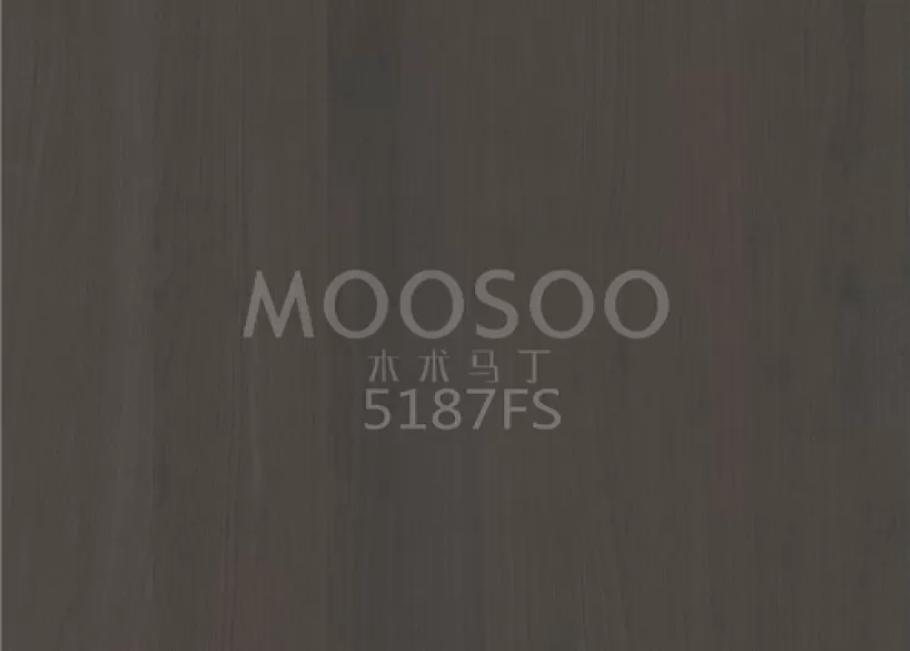 Τι είναι τα premium πάνελ λευκής φτελιάς με συρμάτινη βούρτσα;